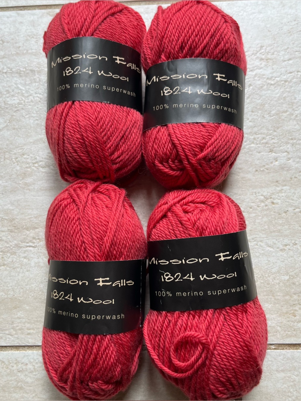 Mission Falls 1824 Wool Superwash Merino Yarn Lot 4 Skeins Coral Red 340 Yards
